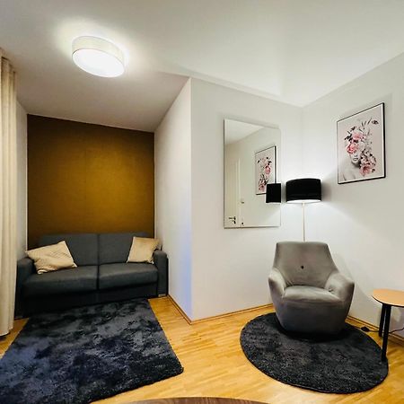 Stylish Apartment Naehe Hbf-Tiefgarage-Lift Ганновер Екстер'єр фото
