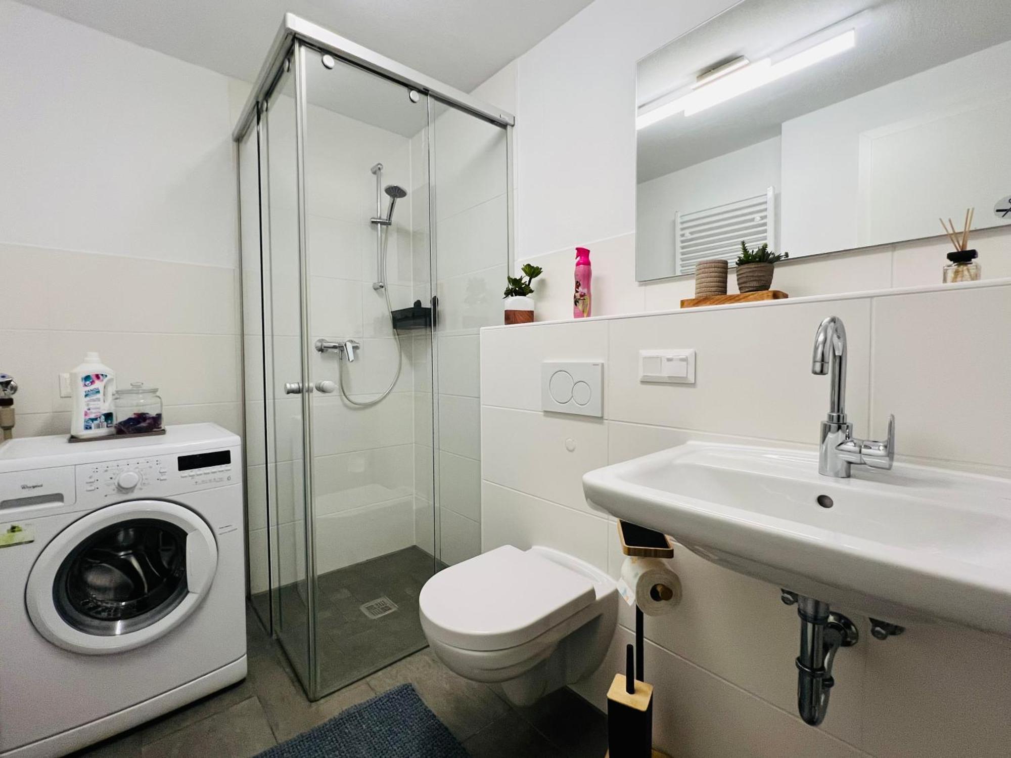 Stylish Apartment Naehe Hbf-Tiefgarage-Lift Ганновер Екстер'єр фото